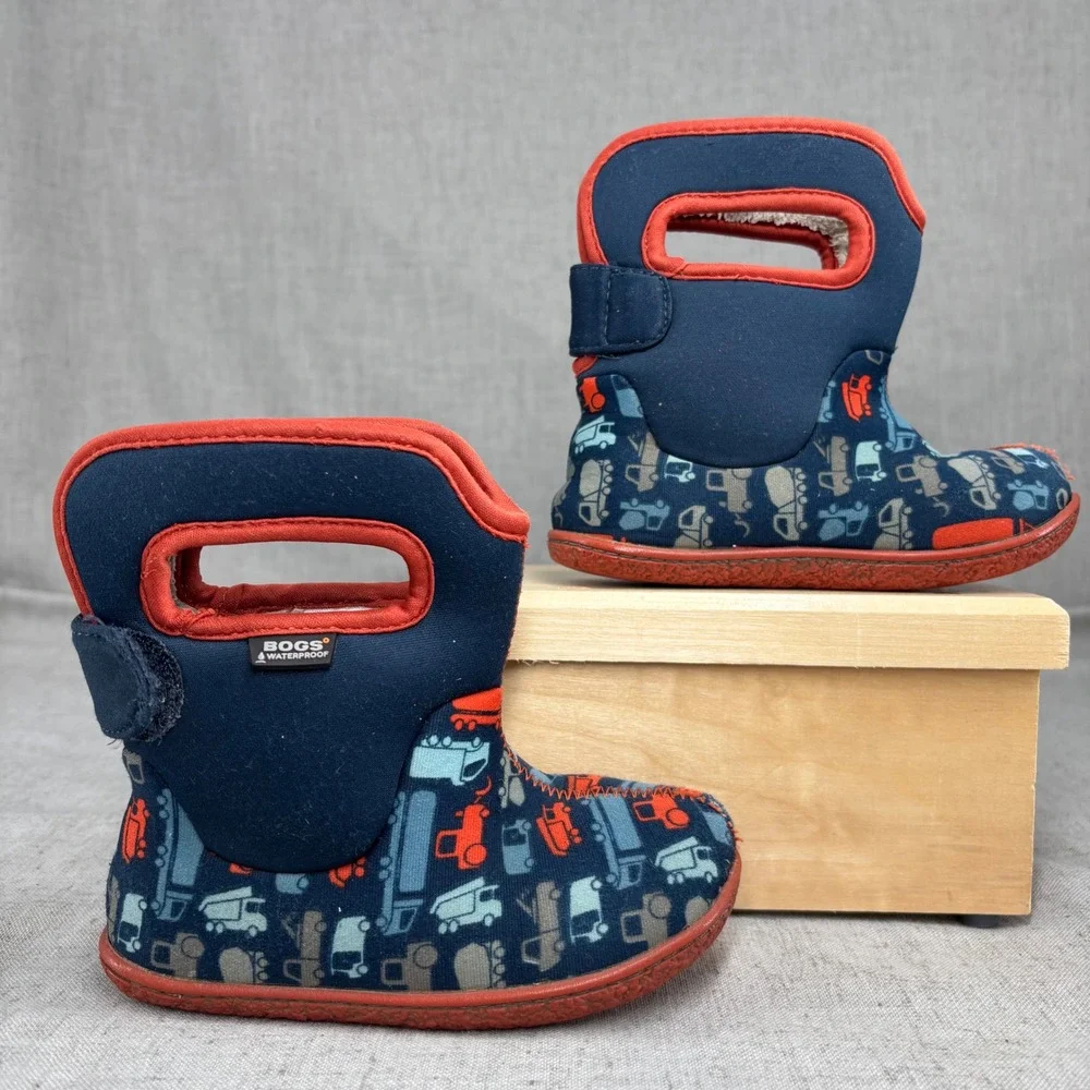 Bogs Baby  Waterproof Insulated Winter Boots Navy Blue Red Trucks Kids Size 8